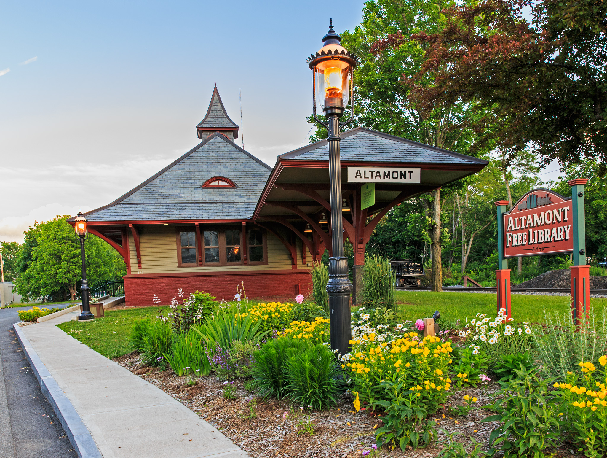 Photo of Altamont Free Library
